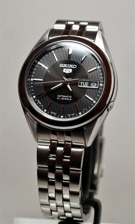 seiko 5 snkl23 uk.